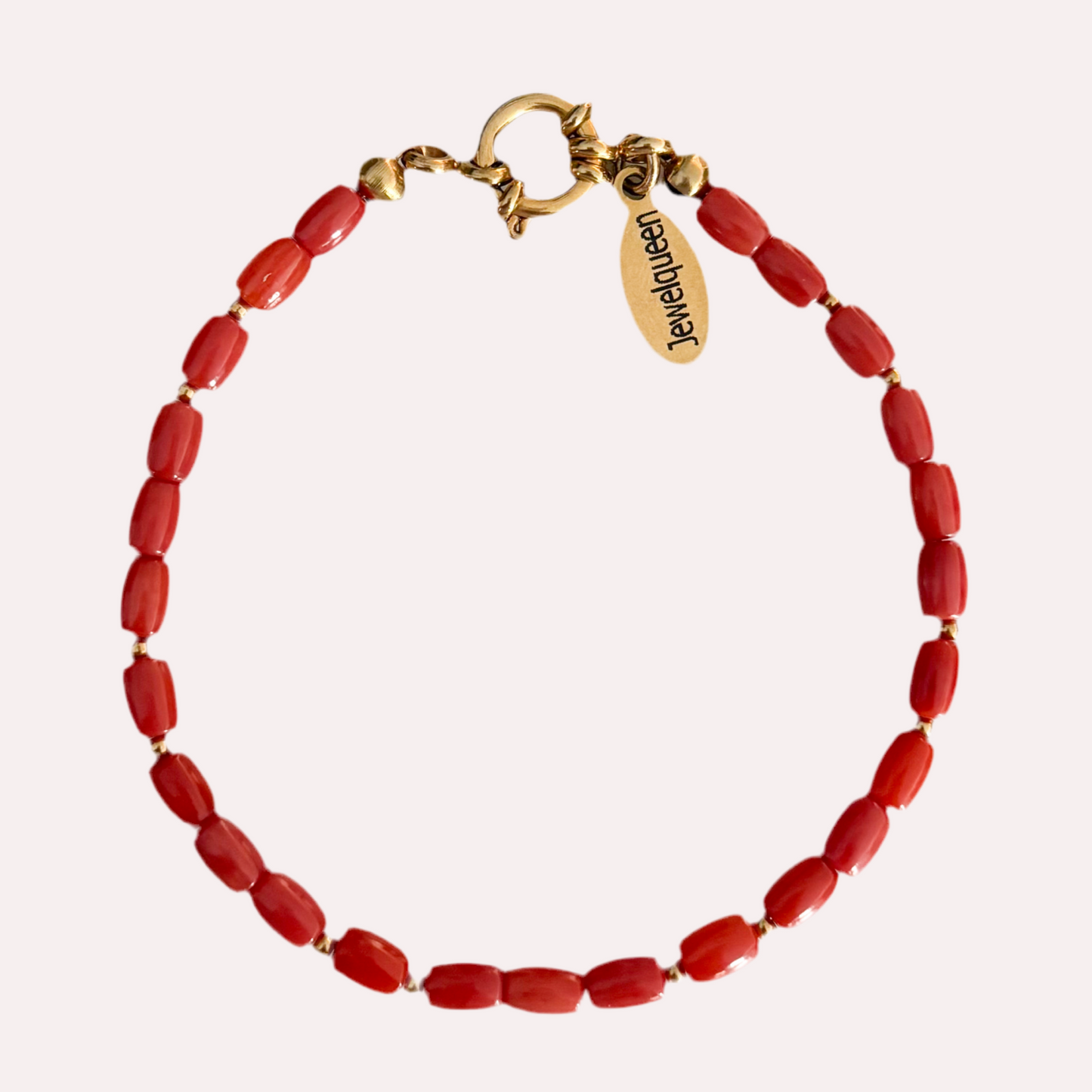 Gouden armband met rode bamboe koraal 